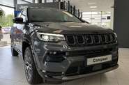 Jeep Compass Summit