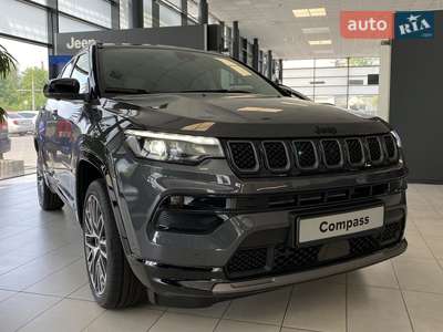 Jeep Compass Summit 1.5 e-Hybrid DCT (130 к.с.) 2025