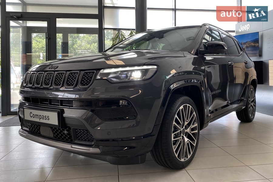 Jeep Compass - фото 2