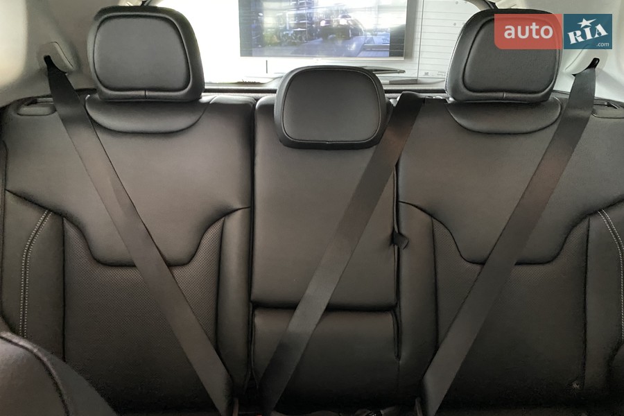 Jeep Compass - фото 19