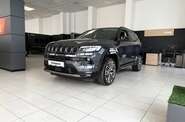 Jeep Compass Summit