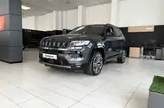Jeep Compass Summit