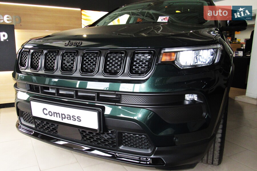 Jeep Compass - фото 4