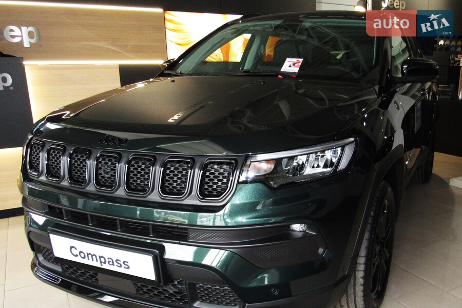 Jeep Compass - фото 2
