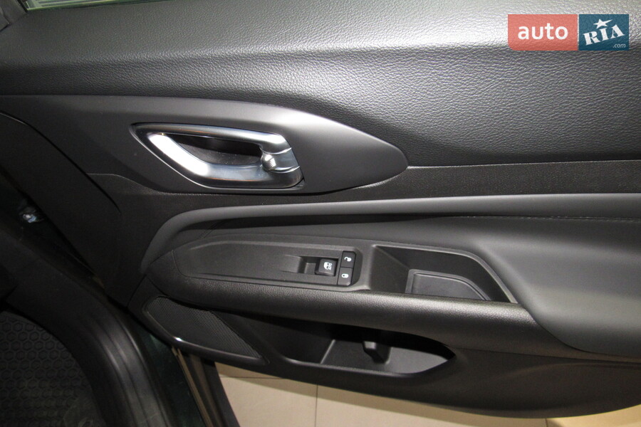 Jeep Compass - фото 20