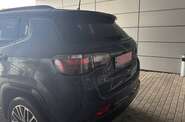 Jeep Compass Summit
