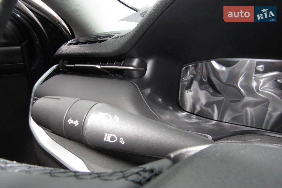 Jeep Compass - фото 9