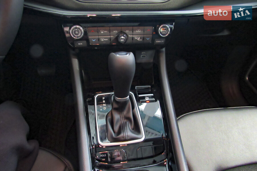 Jeep Compass - фото 6