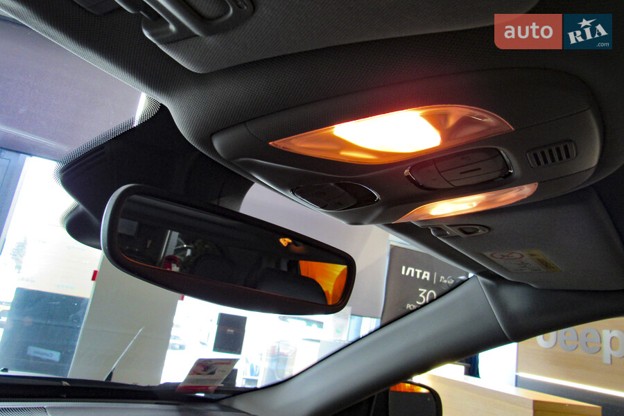 Jeep Compass - фото 11