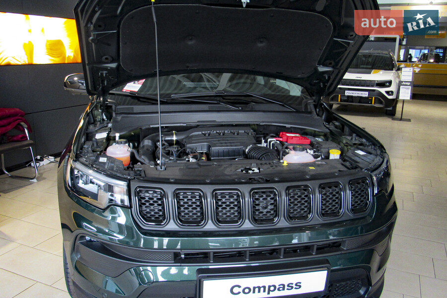 Jeep Compass - фото 25