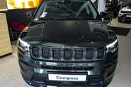 Jeep Compass - фото 2