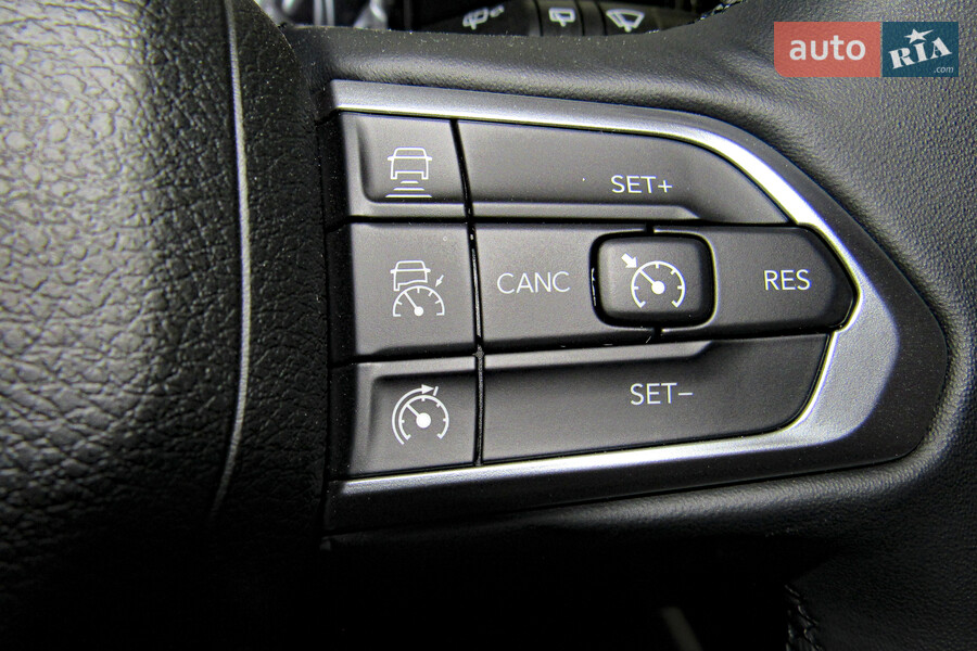 Jeep Compass - фото 23