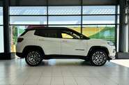 Jeep Compass Summit