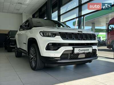 Jeep Compass 2024 Summit