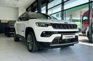 Jeep Compass Summit
