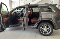 Jeep Grand Cherokee Overland