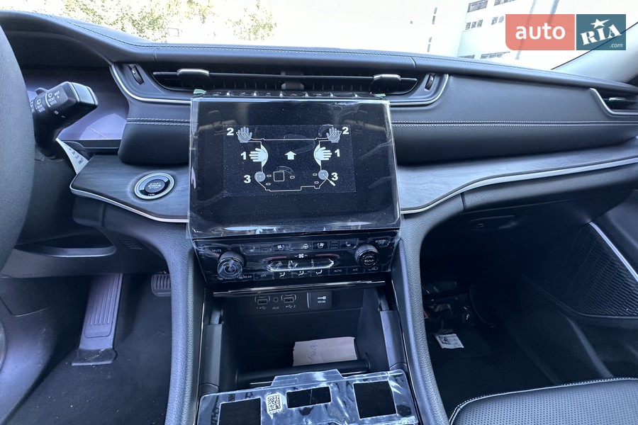 Jeep Grand Cherokee - фото 19
