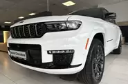 Jeep Grand Cherokee Summit