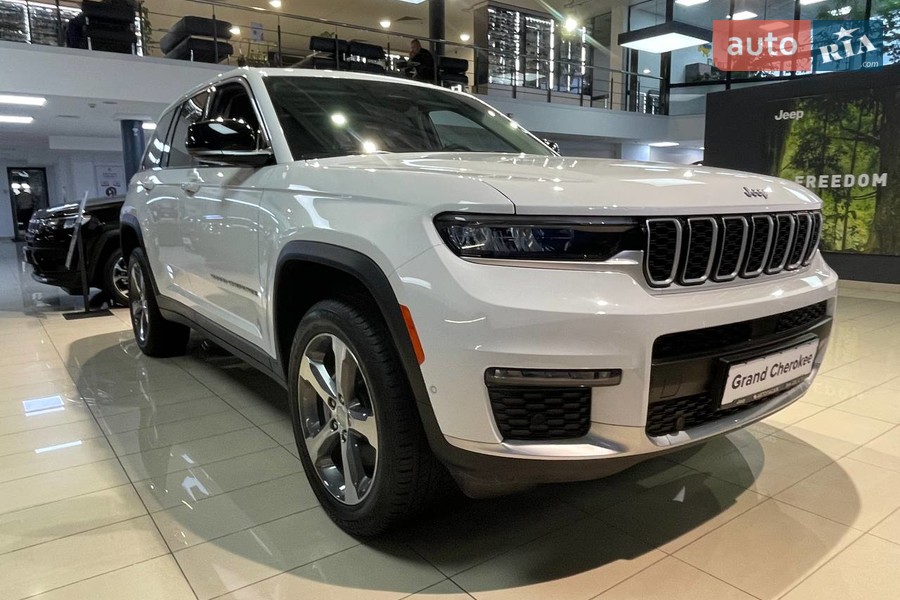 Jeep Grand Cherokee - фото 2