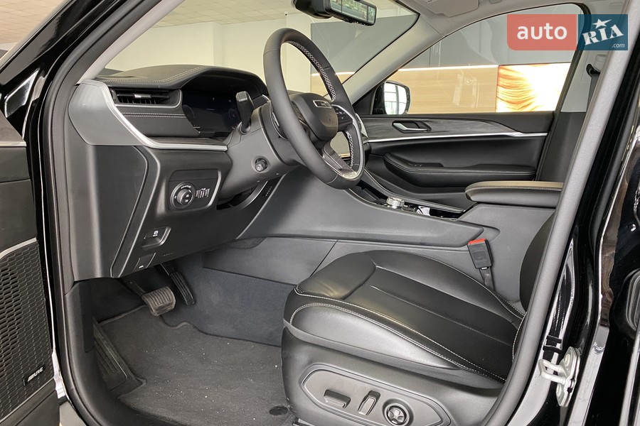 Jeep Grand Cherokee - фото 21