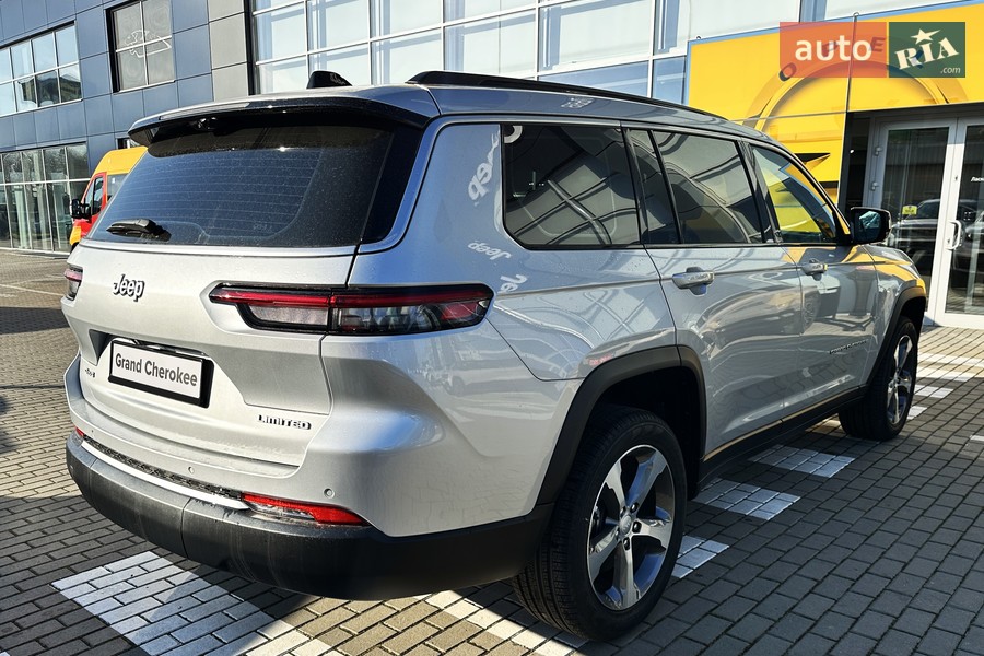 Jeep Grand Cherokee - фото 7