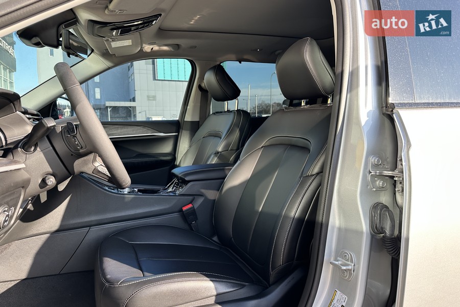 Jeep Grand Cherokee - фото 16