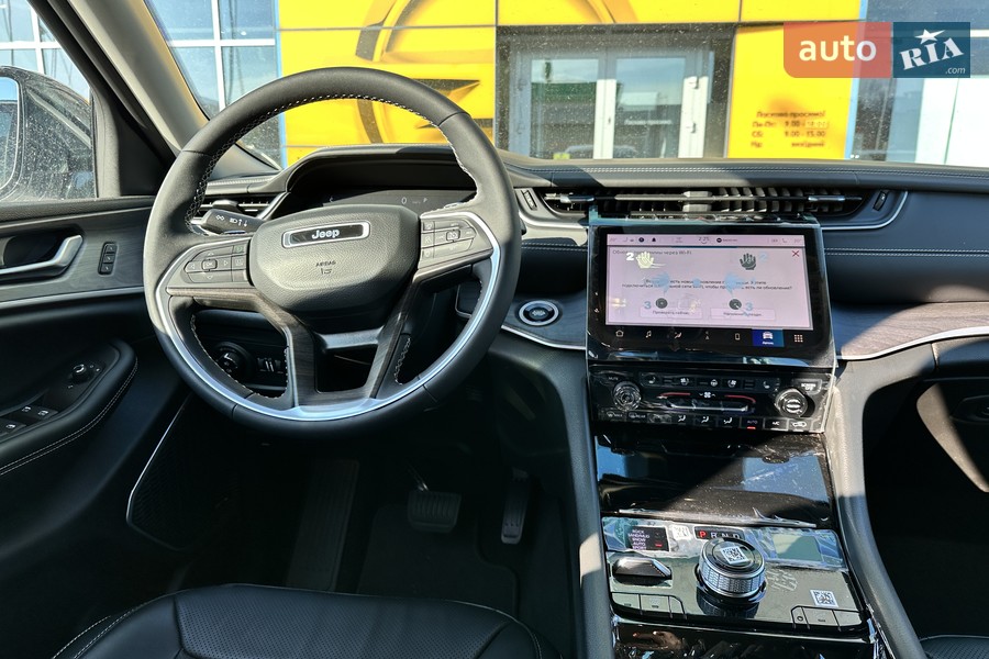 Jeep Grand Cherokee - фото 27