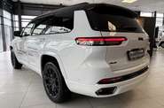 Jeep Grand Cherokee Summit