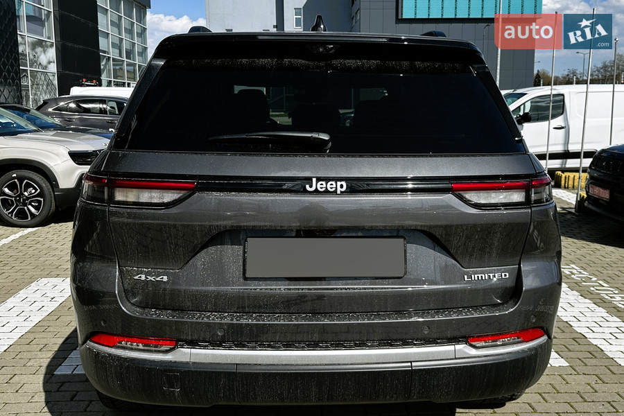 Jeep Grand Cherokee - фото 4