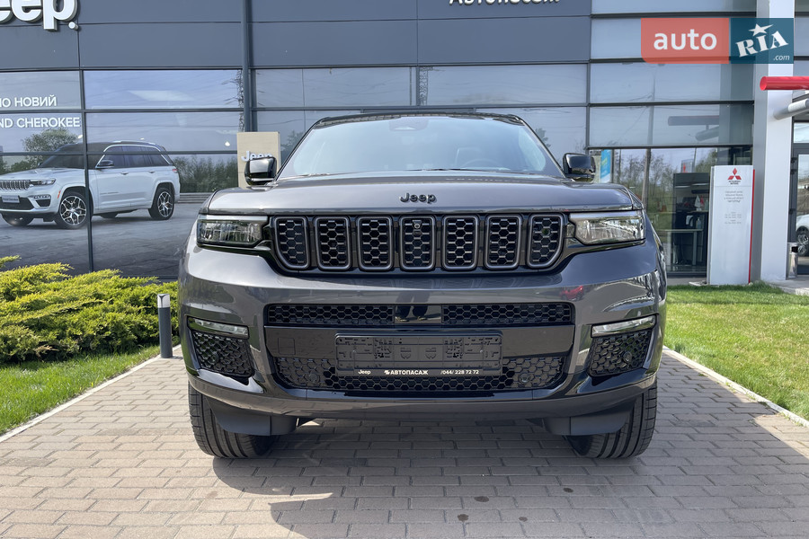 Jeep Grand Cherokee - фото 3