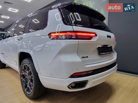 Jeep Grand Cherokee 2024