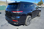 Jeep Grand Cherokee Jeep Grand Cherokee Summit  Reserve