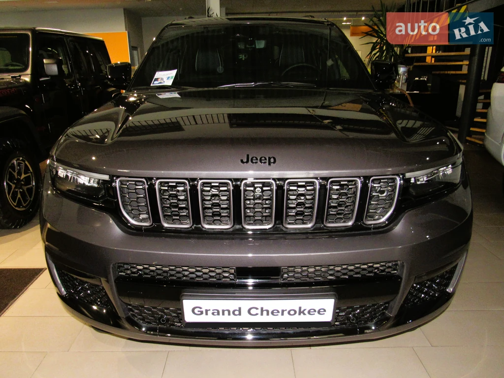 Jeep Grand Cherokee Summit  Reserve