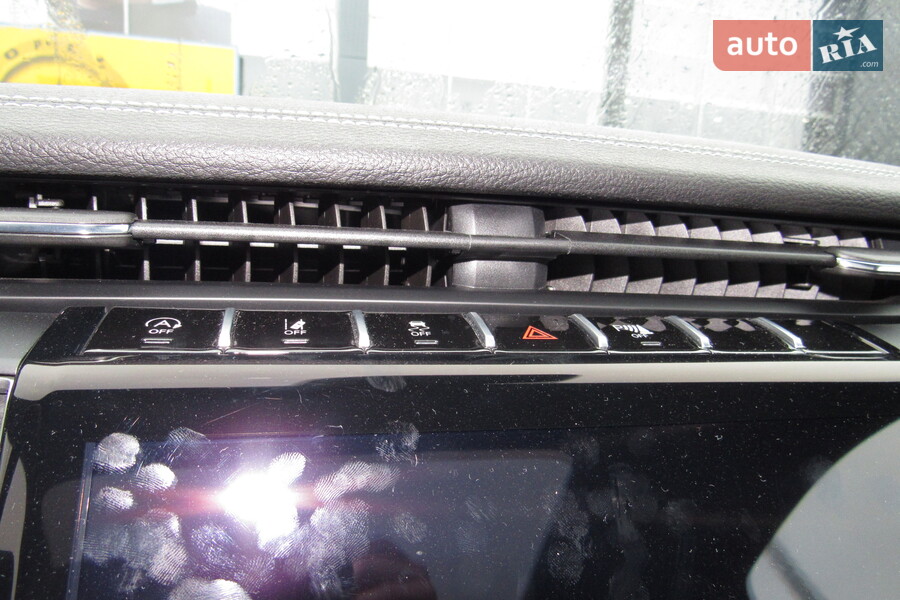 Jeep Grand Cherokee - фото 10