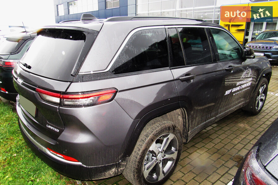 Jeep Grand Cherokee - фото 4