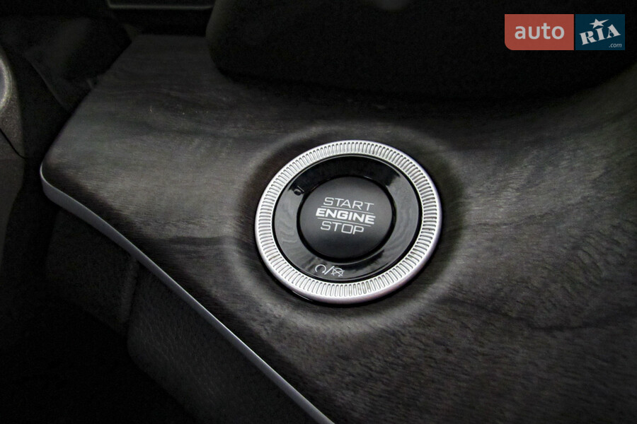 Jeep Grand Cherokee - фото 12