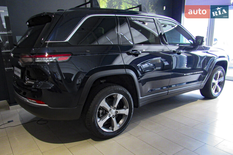 Jeep Grand Cherokee - фото 5