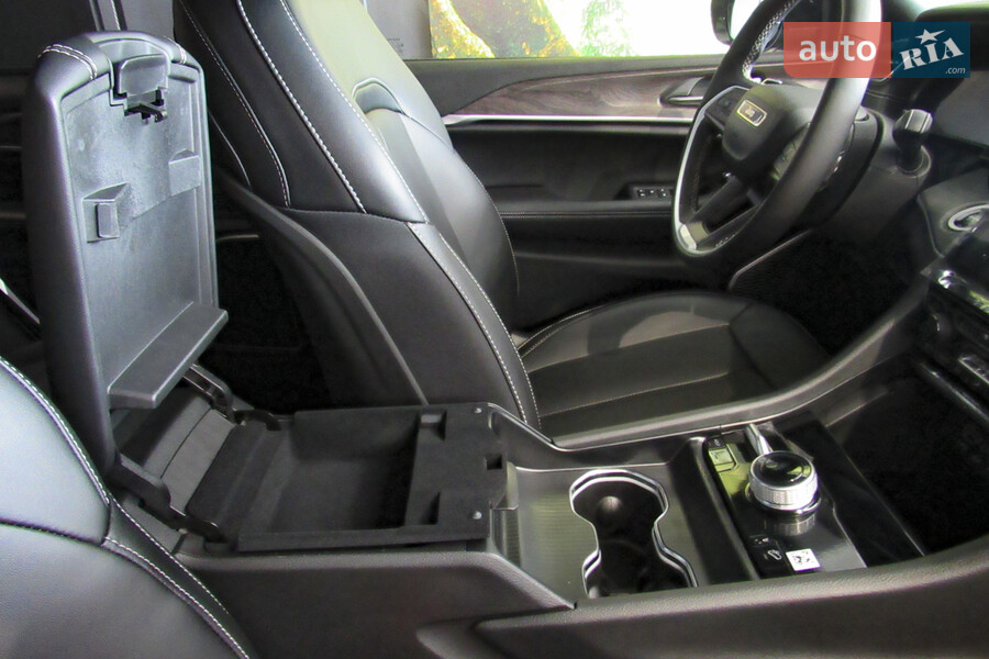 Jeep Grand Cherokee - фото 10