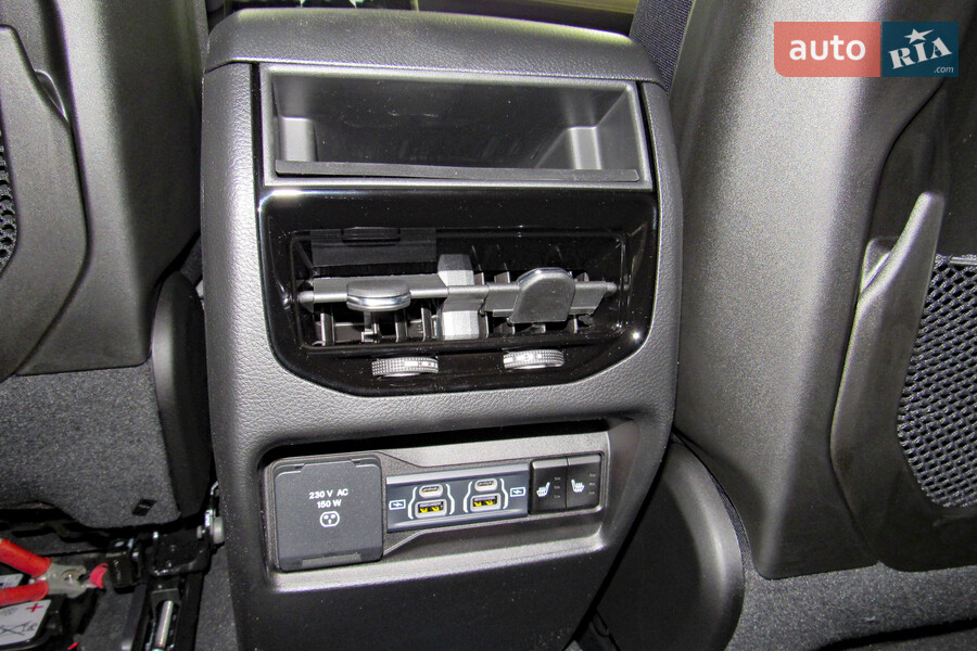 Jeep Grand Cherokee - фото 20