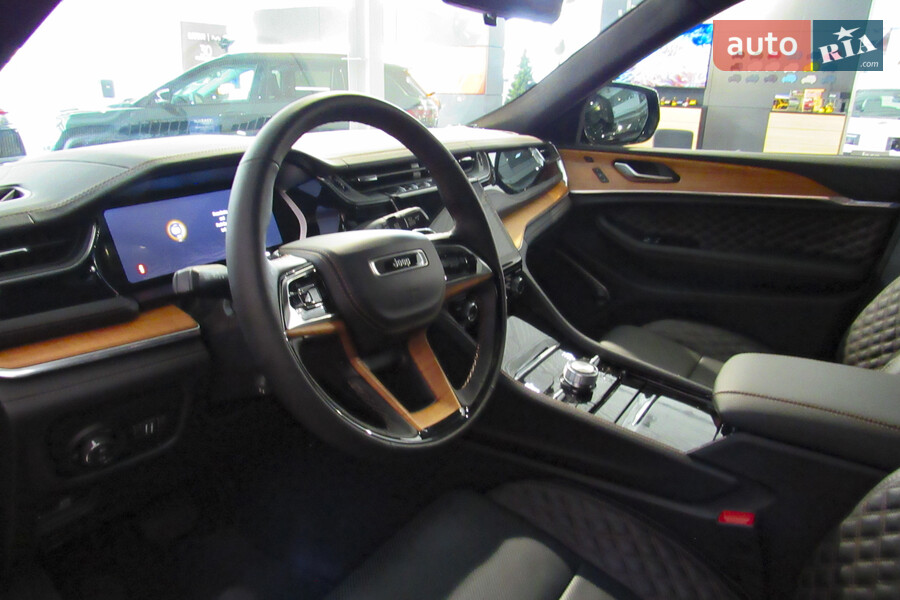 Jeep Grand Cherokee - фото 8