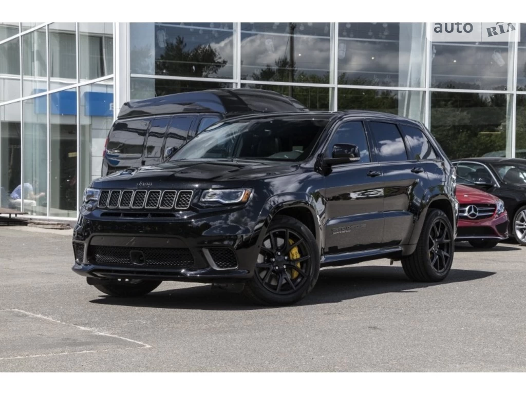 Jeep Grand Cherokee Base