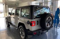 Jeep Wrangler Sahara