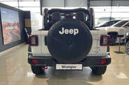 Jeep Wrangler - фото 16