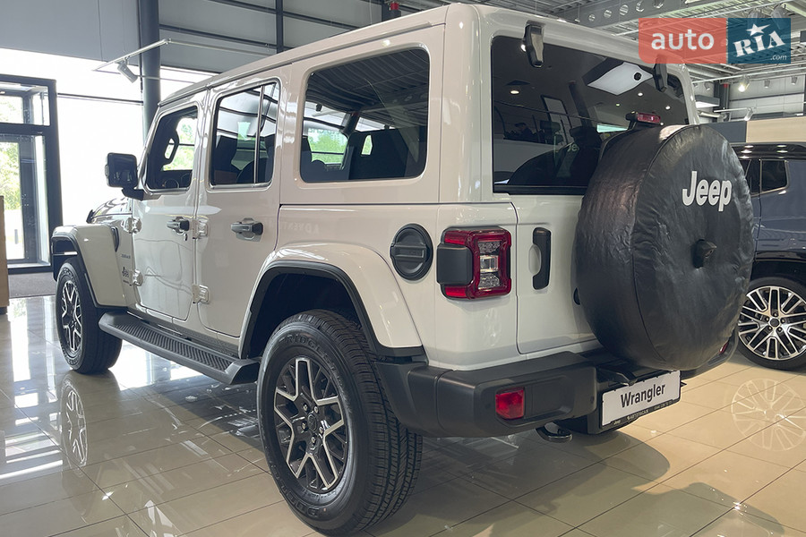 Jeep Wrangler - фото 6