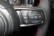 Jeep Wrangler - фото 11