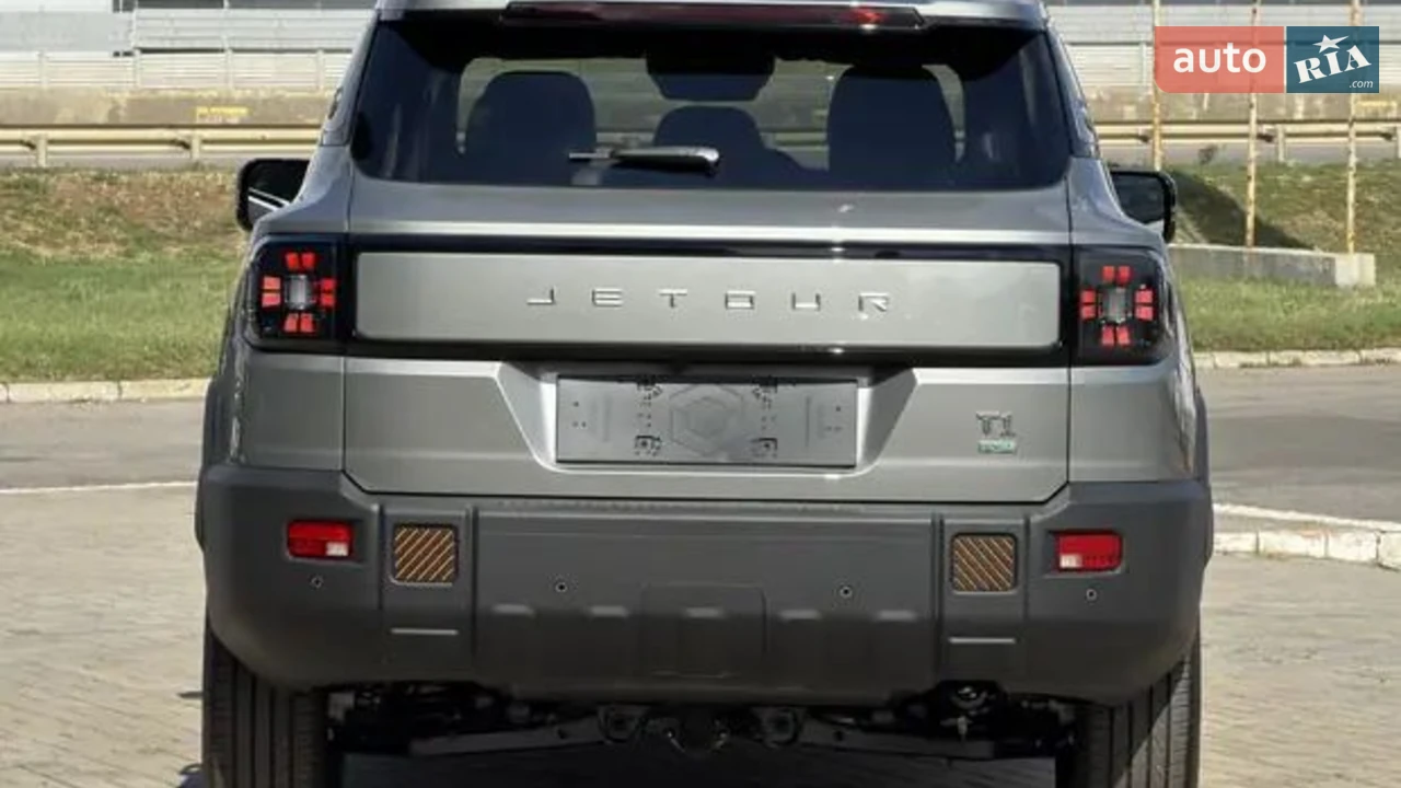 Jetour-11