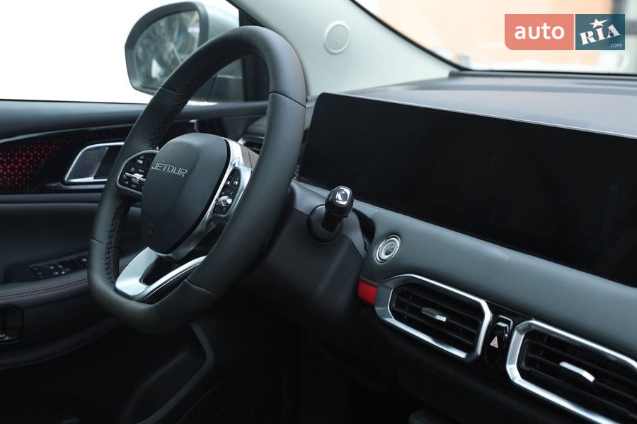 Jetour X50 - фото 6