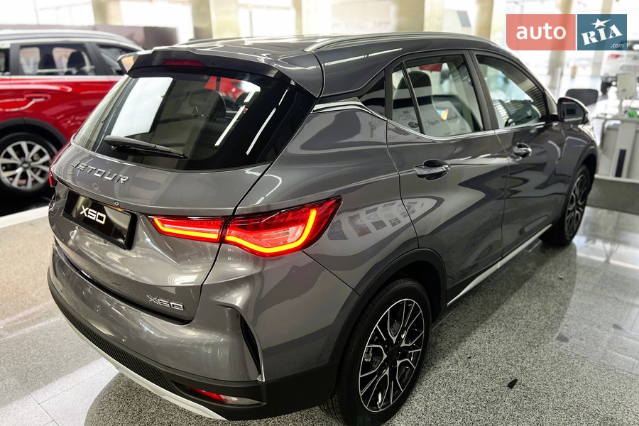 Jetour X50 - фото 7