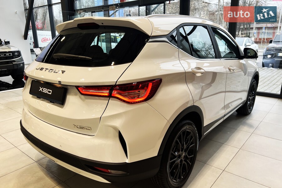 Jetour X50 - фото 4