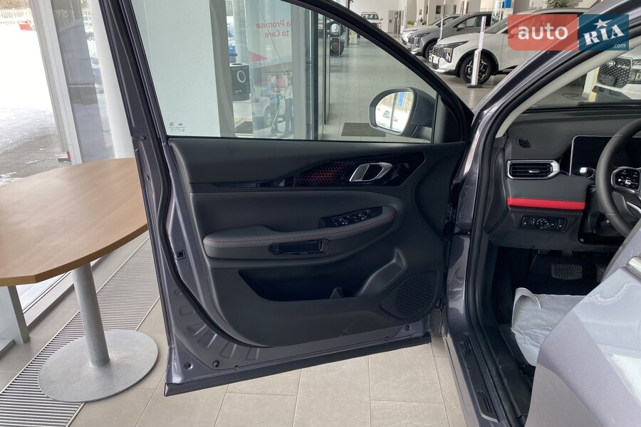 Jetour X50 - фото 9